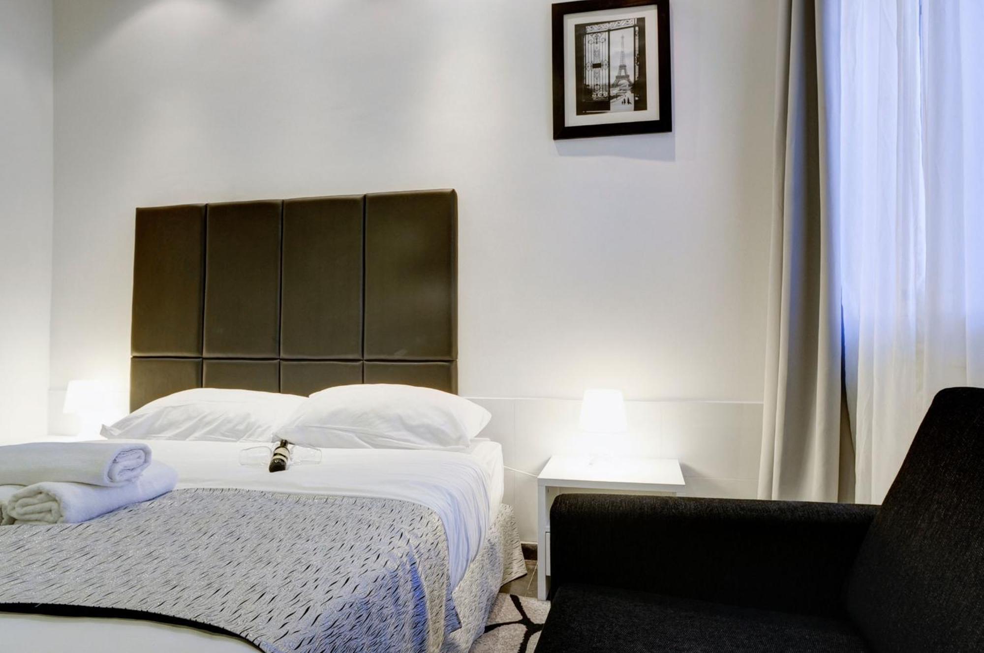 Geula Suites By Raphael Hotels 텔아비브 객실 사진
