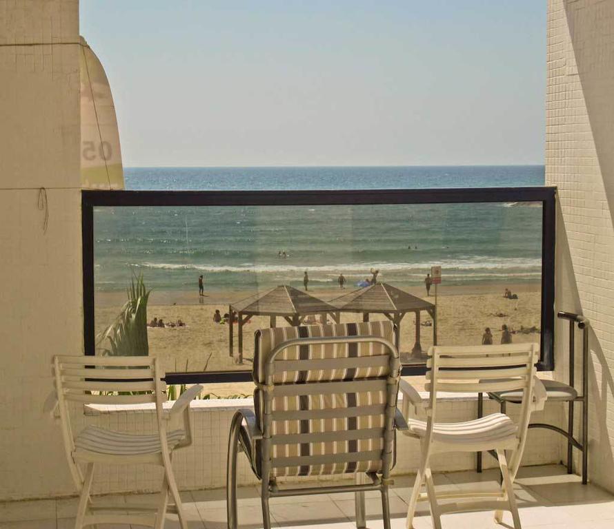 Geula Suites By Raphael Hotels 텔아비브 객실 사진